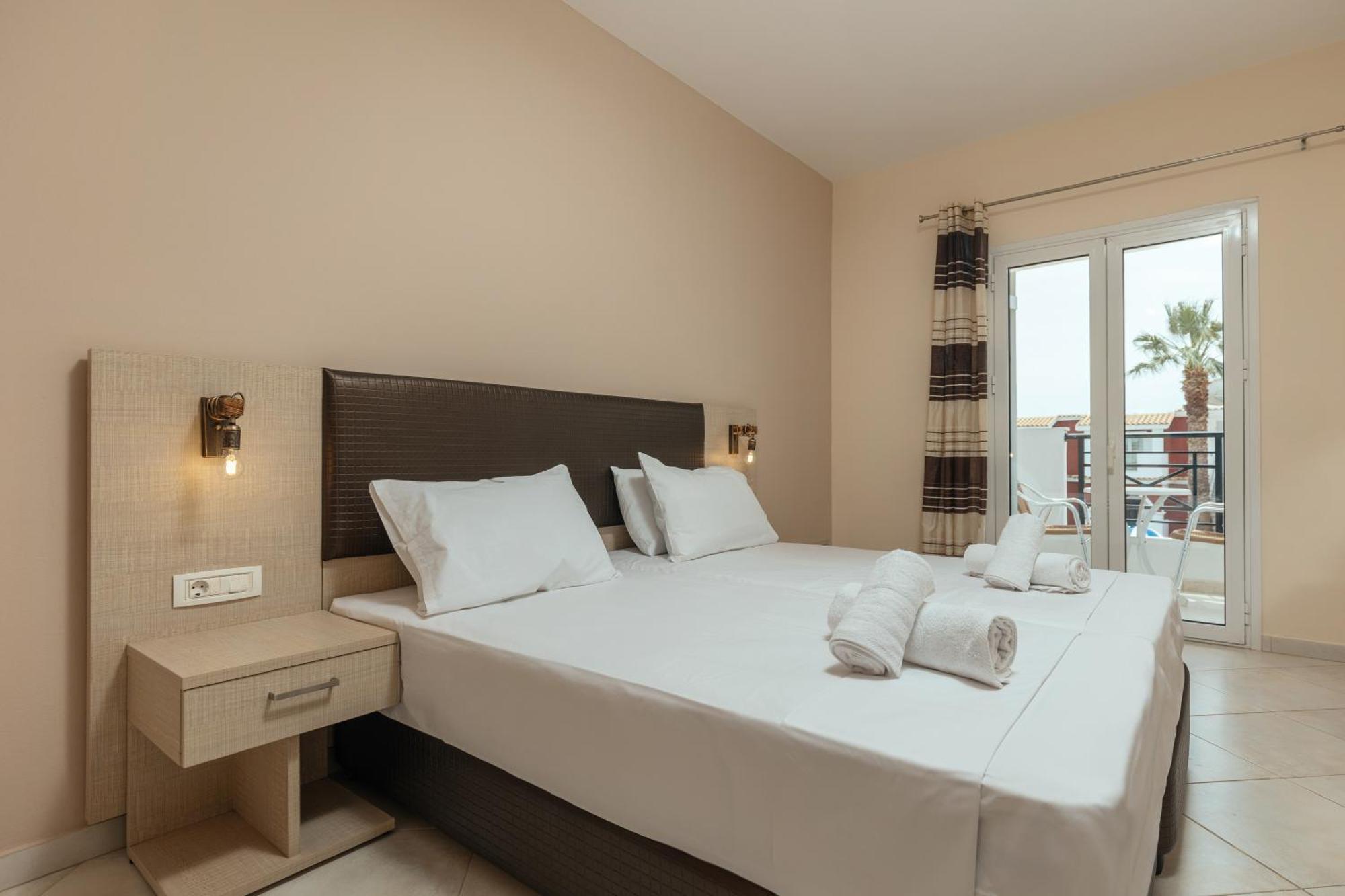 Yakinthos Hotel Laganas Exteriér fotografie